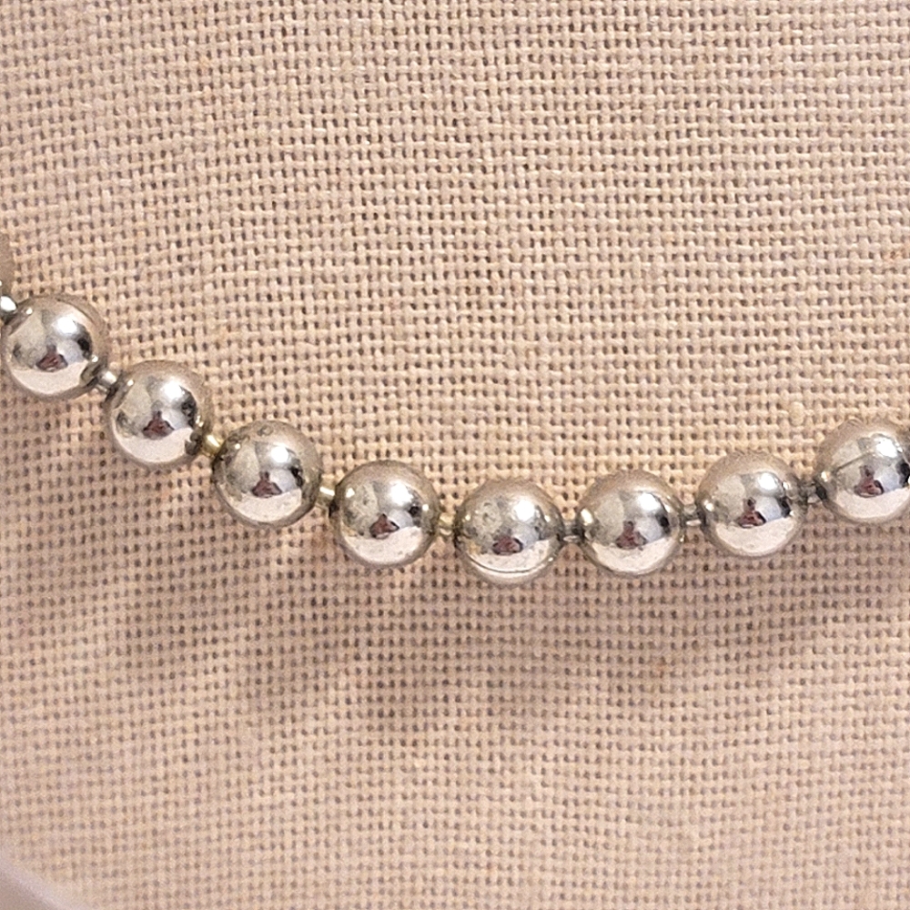 Avon Vintage Jewelry Necklace Small Round Silver Metal Ball Minimalist Chain - Picture 5 of 7